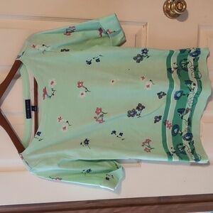 Karen Scott Size Medium Shirt